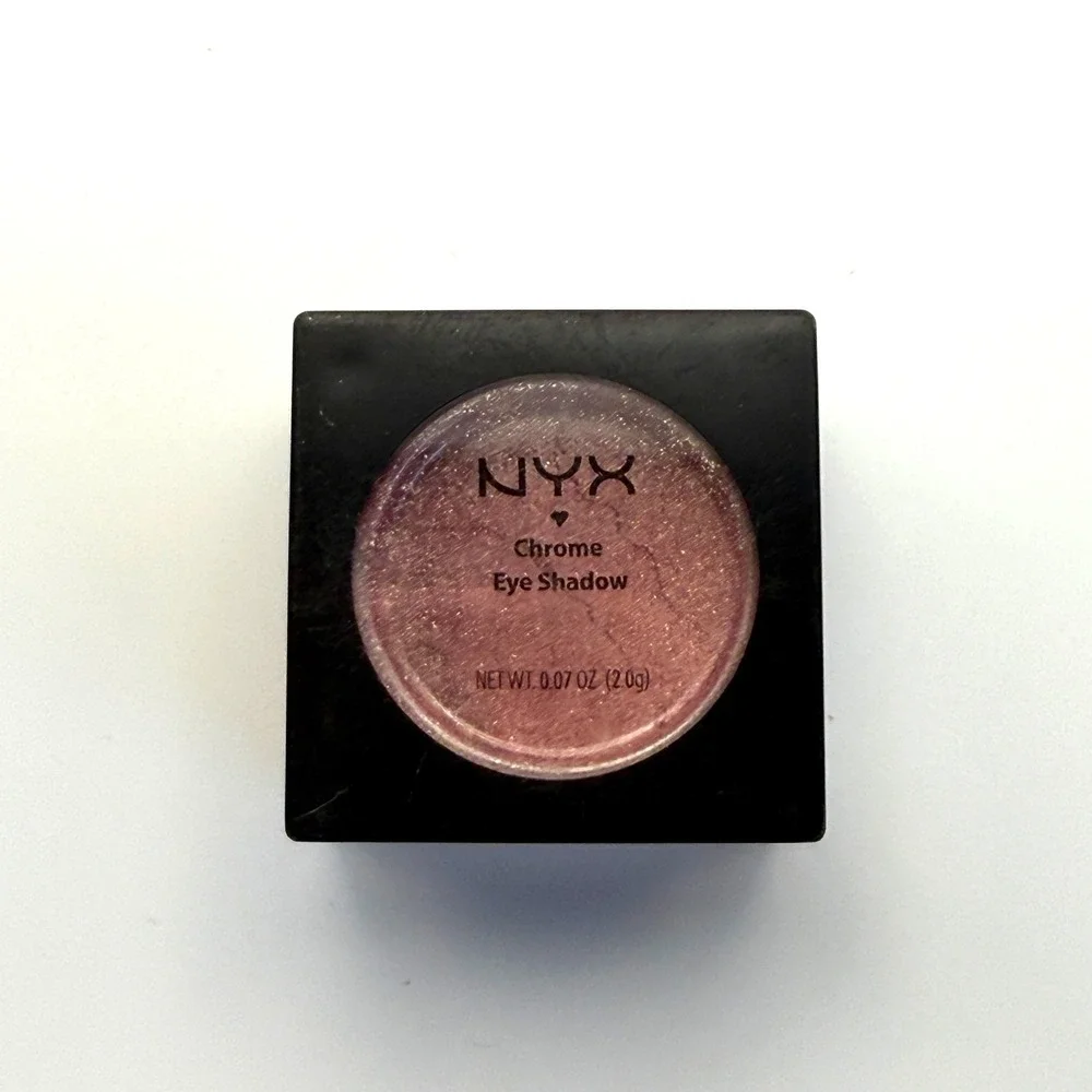 NYX Chrome Eyeshadow CES39 Golden‎ Pink Cruelty Free Hypoallergenic Makeup